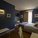 Bed and breakfast Casa Do Mercado 4*