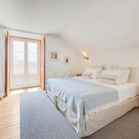 Bed and Breakfast Casa Do Mercado 4*