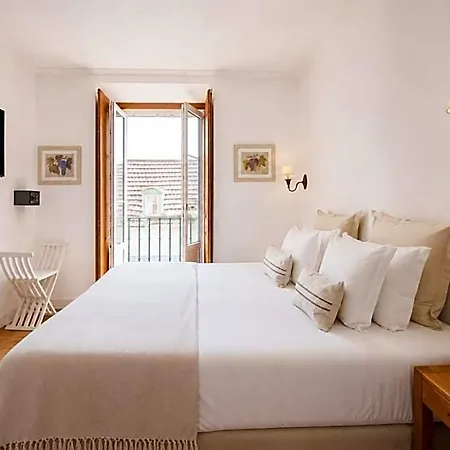 Bed and breakfast Casa Do Mercado 4*