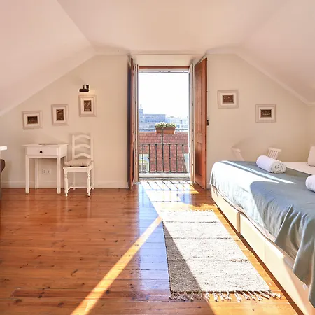Casa Do Mercado Bed & Breakfast 4*