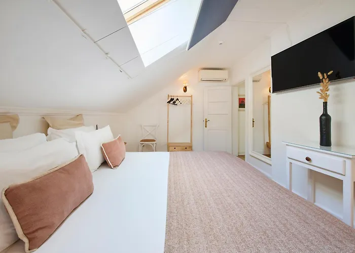 Bed & Breakfast Casa Do Mercado 4*